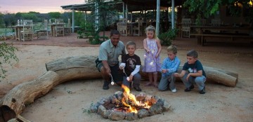 Namibië met kinderen.